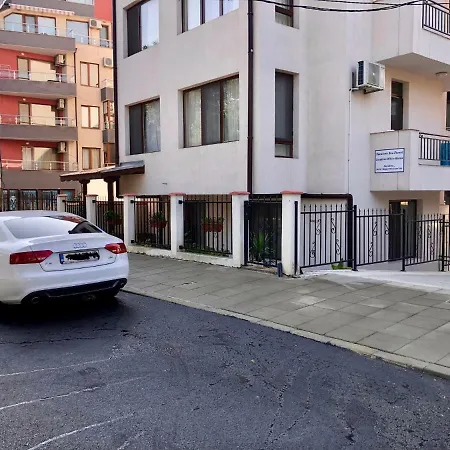 Sarafovo Sea & Forest Burgas Exterior photo
